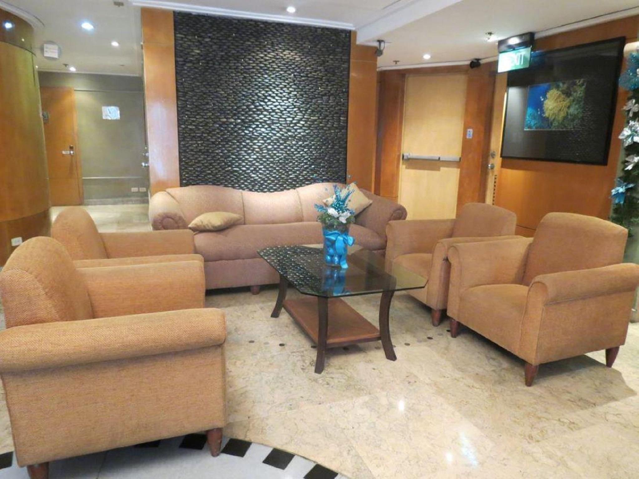 Pearl Manila Hotel Экстерьер фото